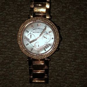 MICHAEL KORS watch